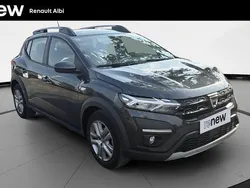 Gris Utilisé 2022 Dacia Sandero Comfort Citadine | 15 990 € (Prix assez cher)
