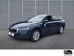 Bleu lave Nouvelle 2025 Skoda Octavia Break | 29 990 € (Prix juste)