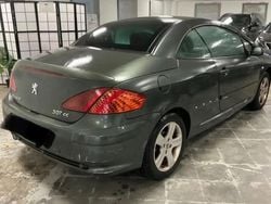 Gris Utilisé 2005 Peugeot 307 CC Premium Cabriolet | 6 700 €