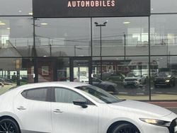 Utilisé 2023 Mazda 3 Exclusive-Line Berline | 24 900 € (Super prix)