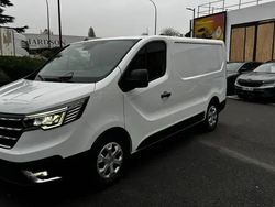 Blanc Nouvelle 2024 Renault Trafic Van | 37 990 € (Prix cher)
