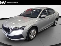 Gris Utilisé 2022 Skoda Octavia Business Line Berline | 22 890 € (Prix juste)