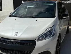 Blanc Utilisé 2019 Peugeot 208 GT-line Citadine | 9 989 € (Bon prix)