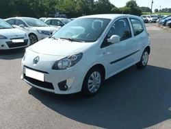 Blanc Utilisé 2010 Renault Twingo Authentique Citadine | 5 990 € (Prix cher)