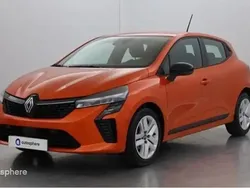 Orange Utilisé 2024 Renault Clio V Evolution Berline | 18 299 € (Prix juste)