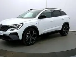 Blanc Utilisé 2024 Renault Austral Iconic Esprit Alpine SUV | 36 490 € (Prix juste)