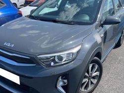 Gris Utilisé 2021 Kia Stonic Active SUV | 16 990 € (Bon prix)