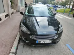 Noir Utilisé 2015 Ford Focus S Berline | 8 300 € (Prix juste)