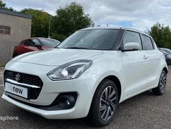 Rouge Nouvelle 2024 Suzuki Swift Berline | 16 799 € (Bon prix)