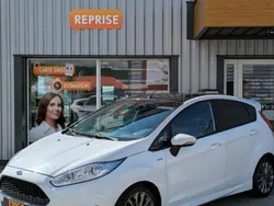 Blanc Utilisé 2017 Ford Fiesta ST-Line Citadine | 9 490 € (Prix juste)