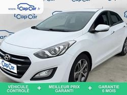 Blanc Utilisé 2015 Hyundai i30 Berline | 9 590 €