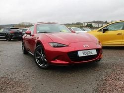 Rouge Occasion 2017 Mazda MX5 Inclusive Cabriolet | 21 900 €