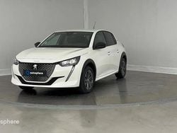 Blanc Utilisé 2022 Peugeot e-208 Allure Citadine | 15 999 € (Prix juste)