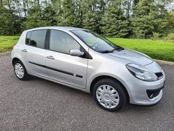 Utilisé 2008 Renault Clio II Campus Berline | 4 990 € (Prix juste)