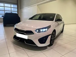 Blanc Utilisé 2024 Kia ProCeed GT-Line Citadine | 30 990 €