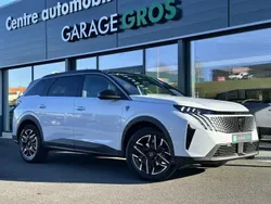 Blanc Nouvelle 2024 Peugeot 5008 GT Monospace | 39 870 € (Prix juste)
