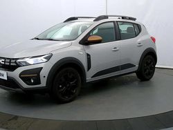 Gris Utilisé 2024 Dacia Sandero Extreme Citadine | 16 990 € (Prix assez cher)