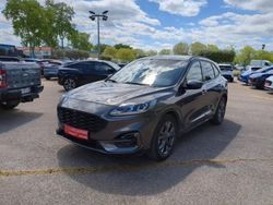 Gris Utilisé 2023 Ford Kuga ST-Line X SUV | 25 500 € (Prix juste)
