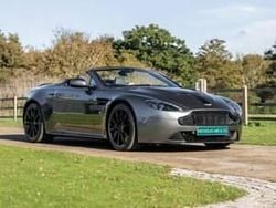 Argent Occasion 2018 Aston Martin V12 Vantage Cabriolet | 199 954 €