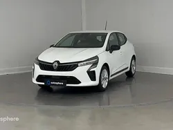 Blanc Utilisé 2024 Renault Clio V Evolution Berline | 15 999 € (Prix juste)