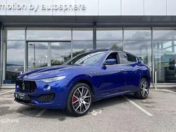 Bleu Utilisé 2017 Maserati Levante SUV | 38 990 € (Prix cher)