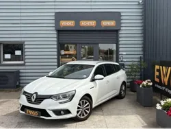 Blanc Utilisé 2017 Renault Mégane GrandTour Break | 9 190 €