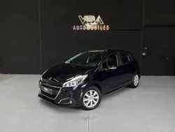 Bleu Utilisé 2018 Peugeot 208 Active Citadine | 7 990 € (Prix juste)