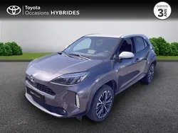 Blanc Utilisé 2022 Toyota Yaris Hybrid | 23 990 € (Prix assez cher)