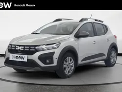 Gris Utilisé 2023 Dacia Sandero Expression Citadine | 15 799 € (Prix juste)