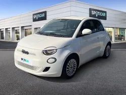 Blanc Utilisé 2022 Fiat 500e Action Berline | 12 990 € (Prix juste)