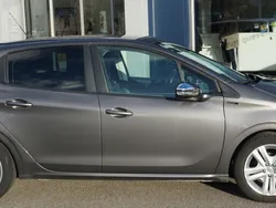 Utilisé 2019 Peugeot 208 Signature Sky Citadine | 11 190 € (Prix cher)