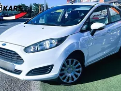 Blanc Utilisé 2013 Ford Fiesta Trend Citadine | 4 990 € (Prix juste)