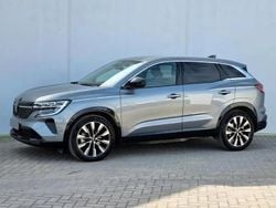 Gris Nouvelle 2025 Renault Austral Techno SUV | 32 890 € (Super prix)