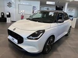 Pure white pearl metal/toit min gray Nouvelle 2025 Suzuki Swift Berline | 19 290 € (Prix juste)