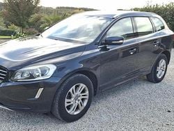 Brun Utilisé 2014 Volvo XC60 Summum SUV | 18 750 €