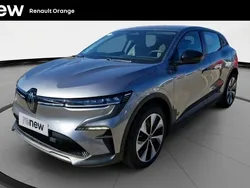 Gris Utilisé 2022 Renault Mégane Evolution Berline | 20 499 € (Prix juste)