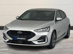 Gris Utilisé 2022 Ford Focus ST-Line Berline | 19 999 € (Prix juste)