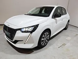 Blanc Utilisé 2024 Peugeot 208 Active Citadine | 15 990 € (Prix assez cher)