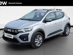 Gris Utilisé 2022 Dacia Sandero Citadine | 14 999 € (Prix juste)
