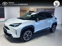 Utilisé 2024 Toyota Yaris Hybrid | 28 400 € (Prix assez cher)