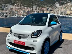 Blanc Utilisé 2017 Smart ForTwo Coupé Brabus Xclusive Citadine | 21 990 €