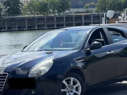 Utilisé 2011 Alfa Romeo Giulietta Distinctive Citadine | 6 990 € (Prix juste)