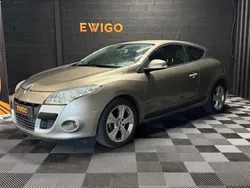 Beige Utilisé 2011 Renault Mégane III Dynamique Berline | 8 790 € (Prix cher)