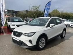 Blanc candy Utilisé 2024 Seat Arona SUV | 17 499 € (Prix juste)