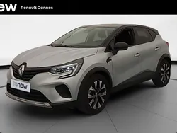 Gris Utilisé 2023 Renault Captur Evolution SUV | 16 799 € (Bon prix)