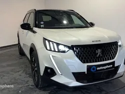 Blanc Utilisé 2021 Peugeot 2008 GT SUV | 15 999 € (Prix juste)