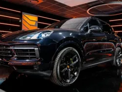 Utilisé 2019 Porsche Cayenne SUV | 59 900 € (Bon prix)