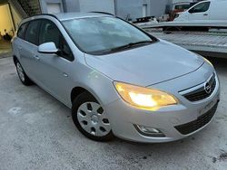 Utilisé 2011 Opel Astra Cosmo Break | 2 800 € (Bon prix)