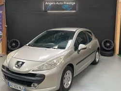 Utilisé 2008 Peugeot 207 Citadine | 5 990 € (Prix assez cher)