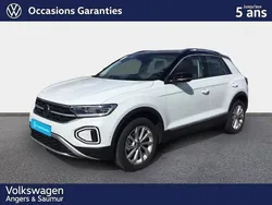 Noir Utilisé 2024 VW T-Roc Style SUV | 29 683 € (Prix juste)